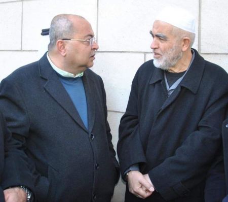 "وزير الامن الداخلي يمنع النائب الطيبي من زيارة الشيخ رائد صلاح"